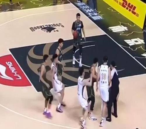 上海海港力,克山东泰山,夺冠,雪缘园足球即时比分,雪缘园比分,雪缘园体育比分网,比分直播