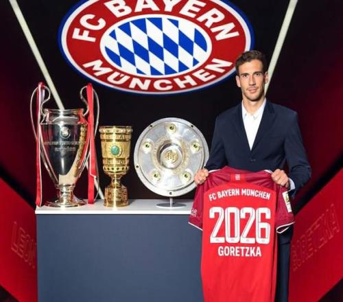 校园湖畔篮,球盛宴启幕,雪缘园足球比分,雪缘园足球即时比分,雪缘园比分,雪缘园体育比分网,比分直播